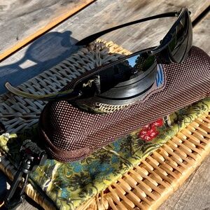 Maui Jim Makaha Bifocal Reader 2.5 Polarized Sport Sunglasses